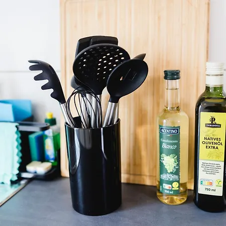 Bellabene Modernes Studioapartment In Zentraler Lage Mit Balkon, Arbeitsplatz, Parkplatz Pforzheim