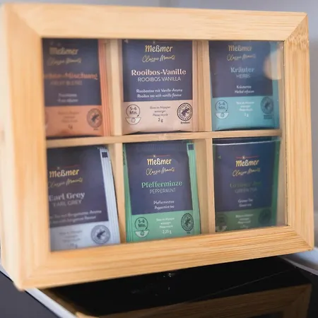 Bellabene Modernes Studioapartment In Zentraler Lage Mit Balkon, Arbeitsplatz, Parkplatz Apartmán