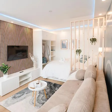 Apartmán Bellabene Modernes Studioapartment In Zentraler Lage Mit Balkon, Arbeitsplatz, Parkplatz Pforzheim